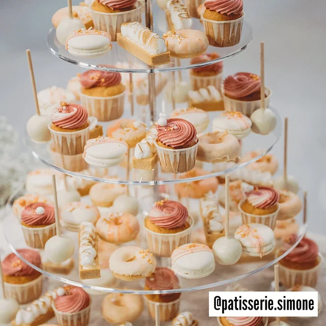 Kakestativ pleksiglass 5 etasjer Ø50-42-34-26-18 cm 