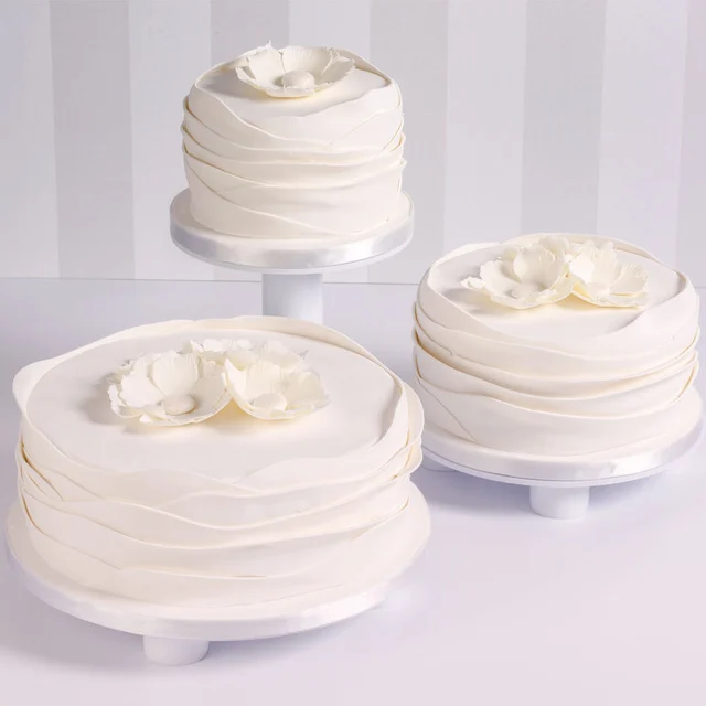 Kakestativ 3 nivåer Ø20, 26, 32cm - 67 x 37 x H21cm 