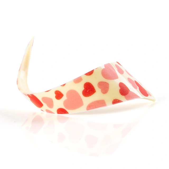 Krøll hvit sjokolade hjerter 9cm - 69stk 