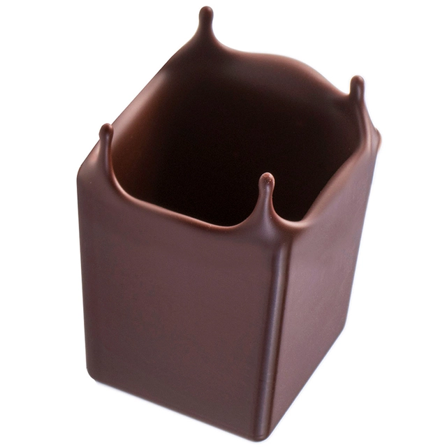 Støpeform firkantet beger polykarbonat 27 x 27 x H31mm - 28 hull 