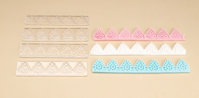 Bordutstikker blomster - 4 stk ass. 3.5x14cm 