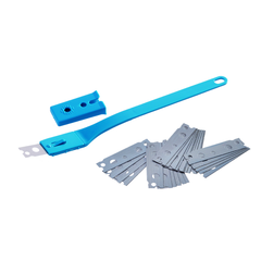 PLASTIC CUTTER WITHS TRAIGHT BLADE