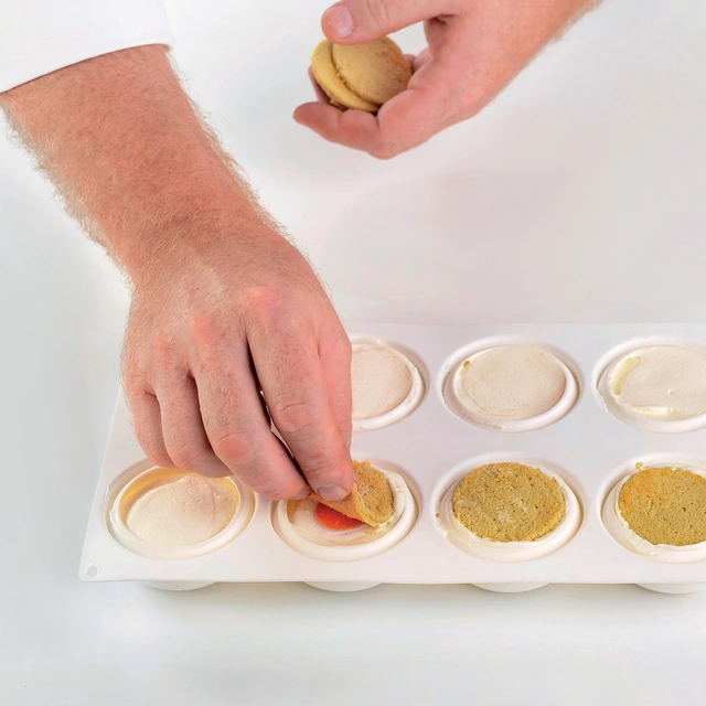 Globe 26 Ø45 x H20mm - 26ml x 15 