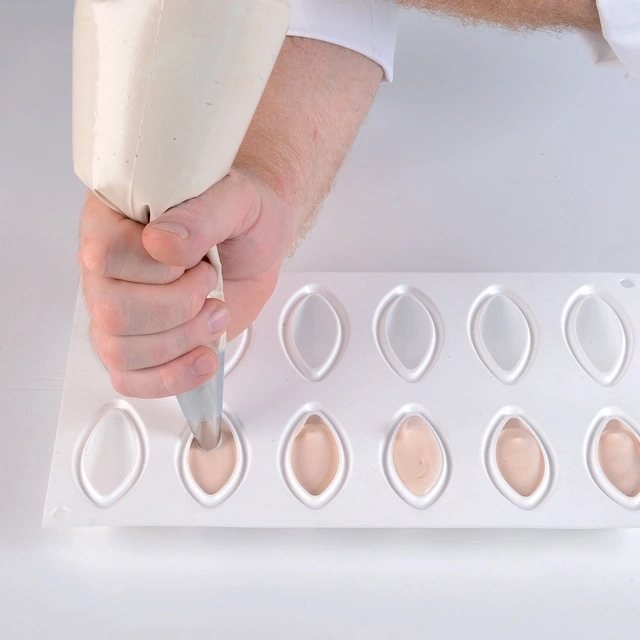 Quenelle 24 63 x 29 x H28mm - 24ml x 12 