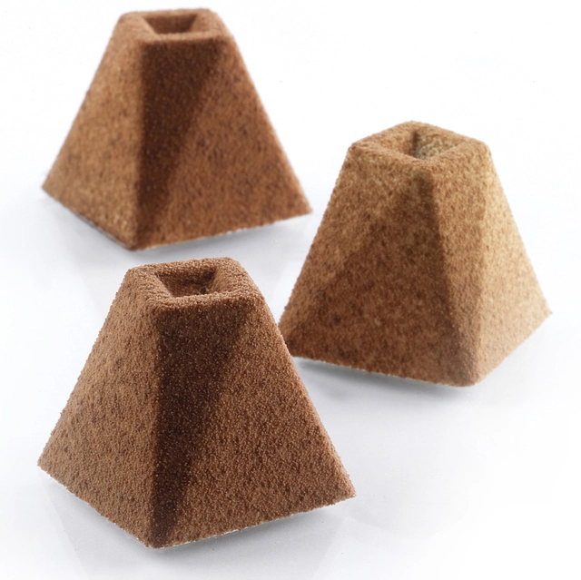SQ046 Mini Pyramid 28 x 28 x H25mm - 11ml x 77 