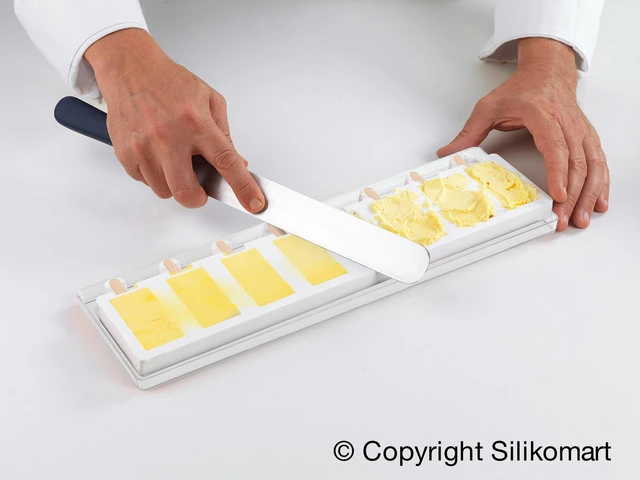 GEL05 Mini Chic 69 x 38 x H18mm - 38ml x 16 