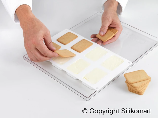 BISC04 Mini Double 71 x 49 x H21mm - 69ml x 16 