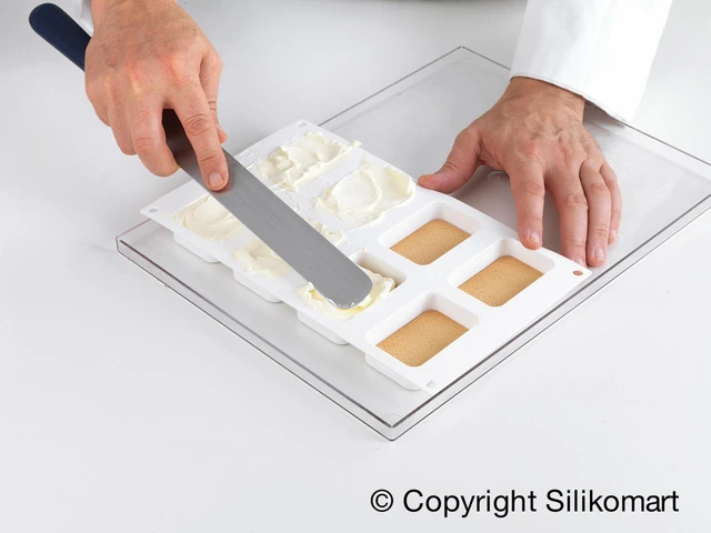 BISC04 Mini Double 71 x 49 x H21mm - 69ml x 16 