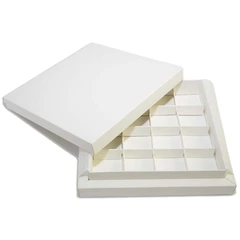 Konfekteske hvit 4x4 biter - 1stk Maks 35 x 35 x H28mm biter